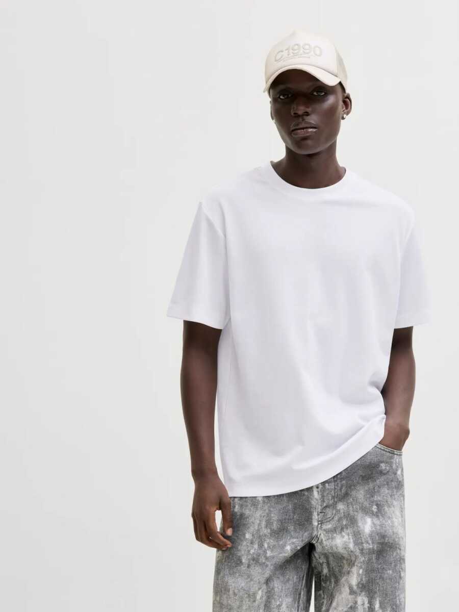 Jack Jones Fosıon Badge Relax Fit  Erkek Tişört 12289962