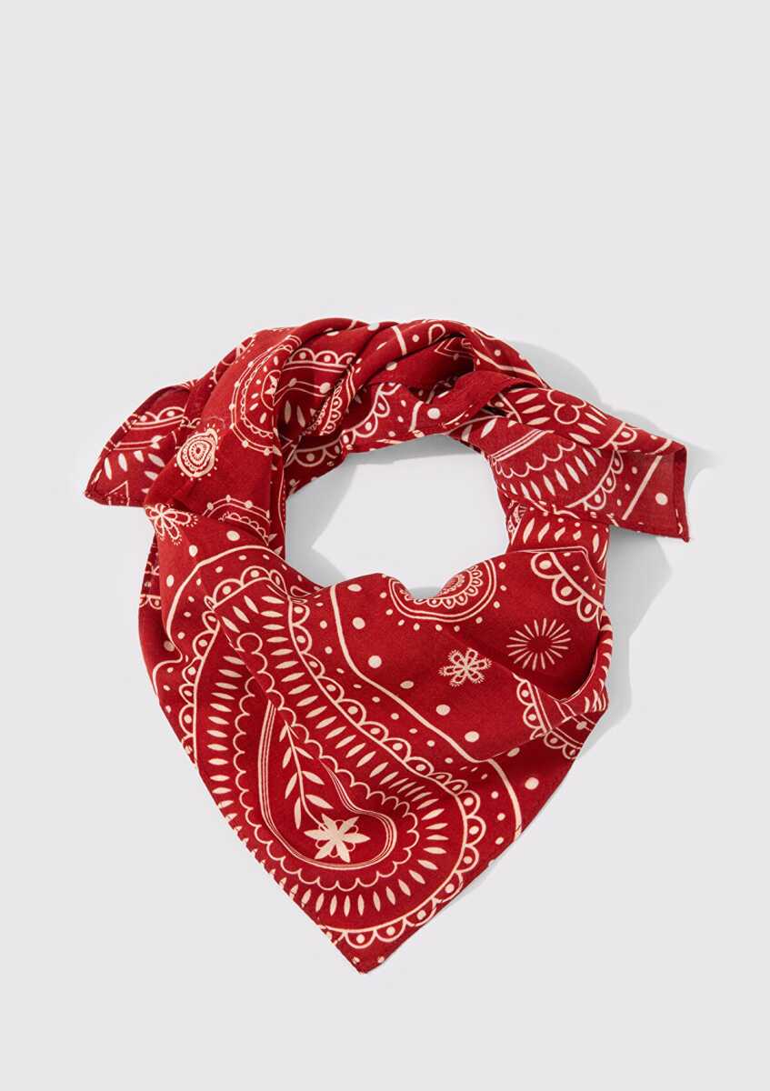 Mavi Baskılı Kırmızı Kadın Bandana 1912969-10076 (1)