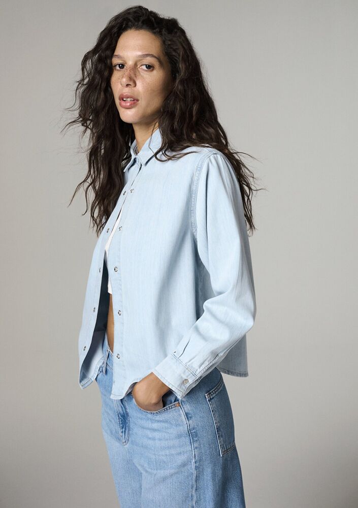 Mavi Carlıa Bleached Classın Denim Kadın Jean Gömlek 1210924-A1586 (1)