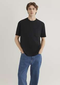 Mavi Cepli Siyah Erkek Tişört 066248-900 