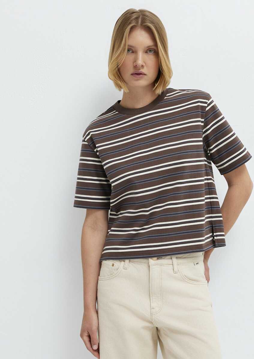 Mavi Çizgili Regular Fit Kahverengi Kadın Tişört 1613979-91516 (1)