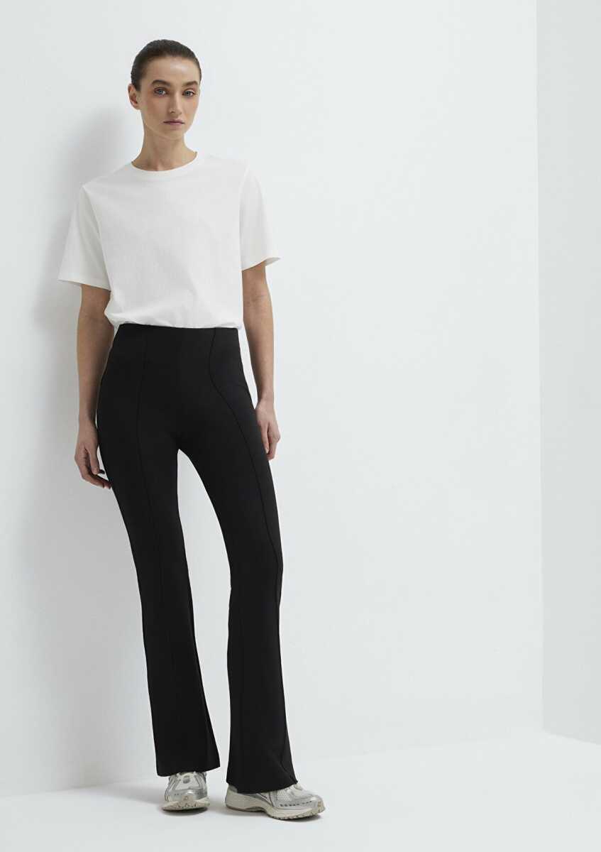 Mavi İspanyol Paça Siyah Kadın Eşofman Altı 1011175-900