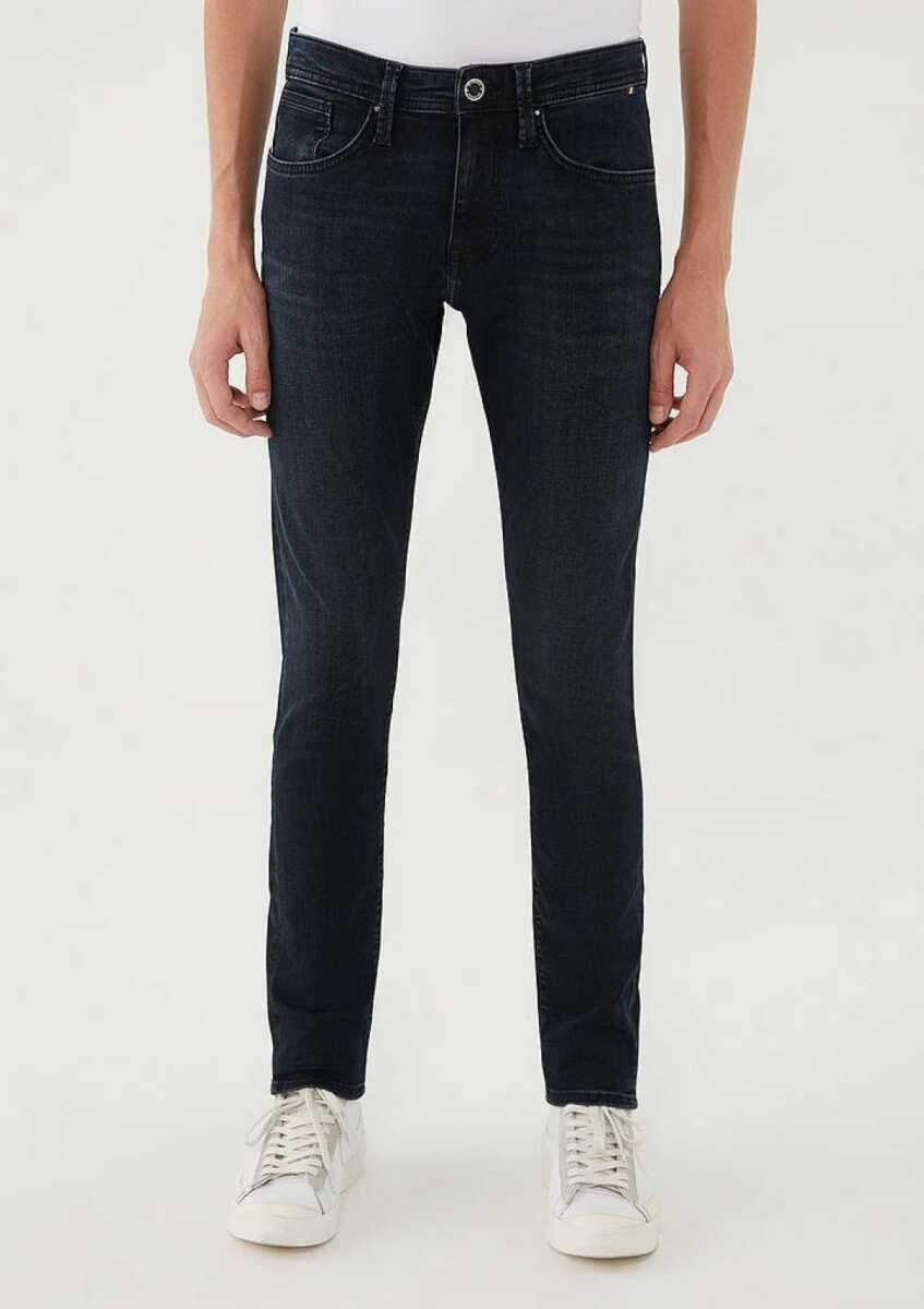 Mavi James Blue Black Pro Move Erkek Jean 0042434985 - 3