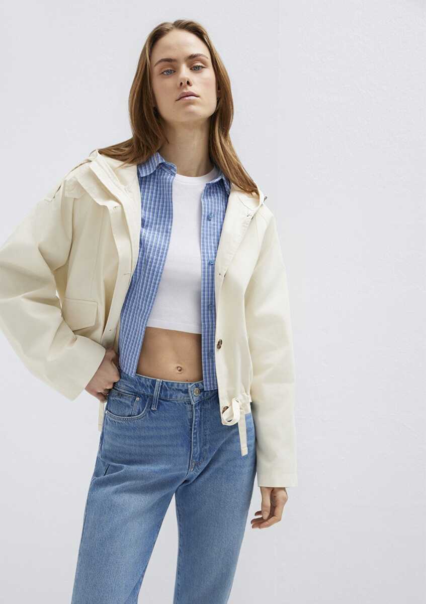 Mavi Kapüşonlu Bel Detaylı Ekru Kısa Oversize Kadın Ceket 1110756-70065