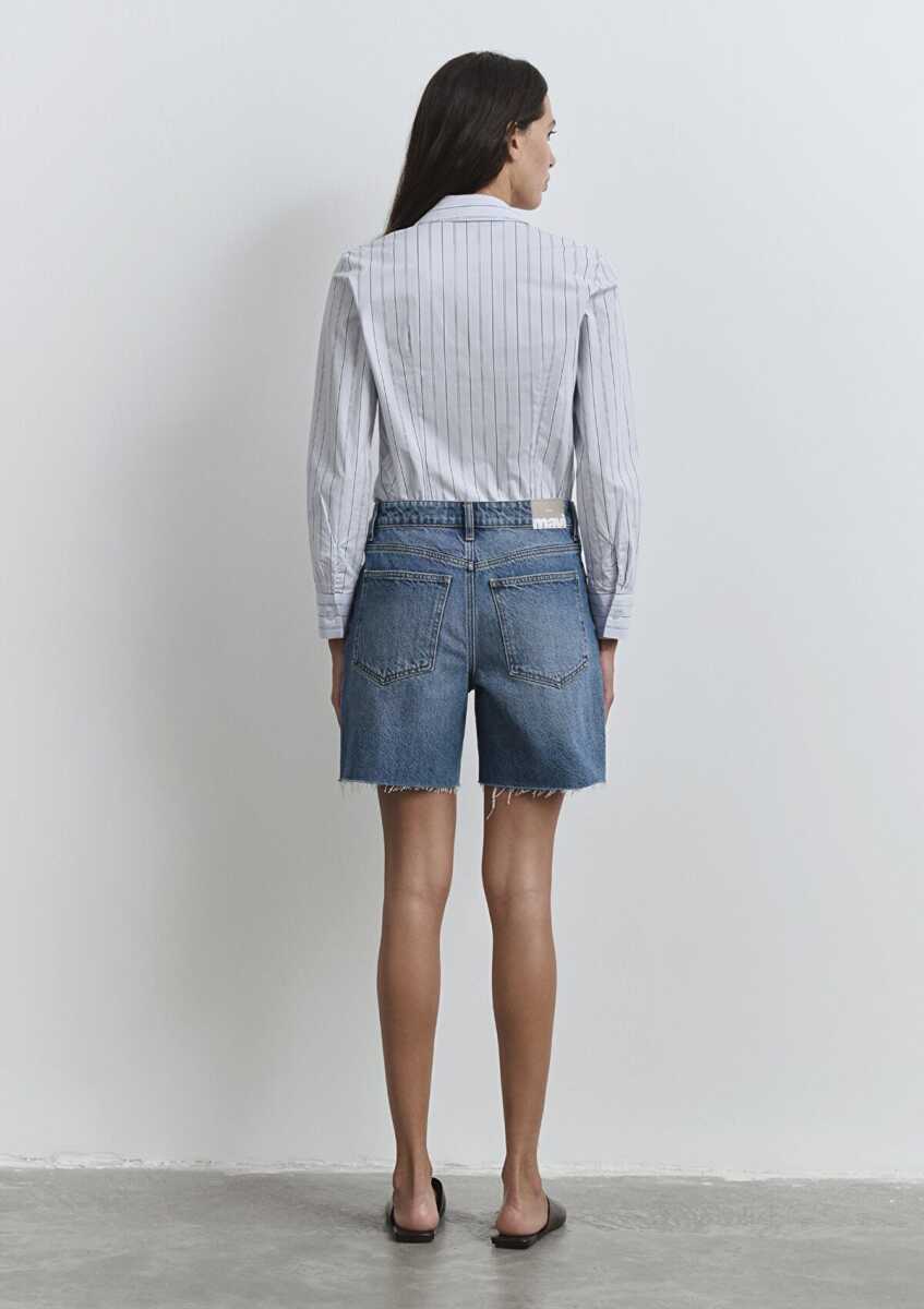 Mavi Lidia All Blue Puslu Koyu Mavi Boyfriend Normal Bel Geniş Paça Kadın Jean Şort 1410145-89744 - 5