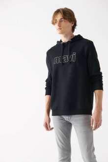 Mavi Logo Kapişonlu Siyah Erkek Sweat 065606-900