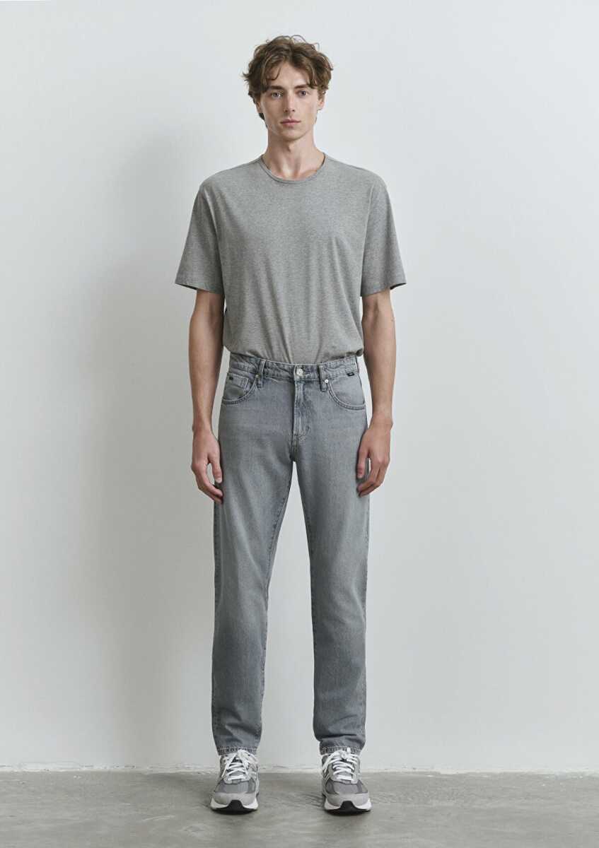Mavi London İce Grey Classic Denim Tapered Normal Bel Daralan Paça Erkek Jean Pantolon 0010172-89658 - 2