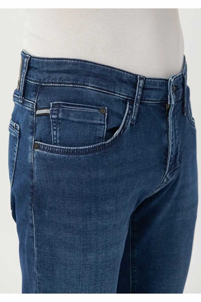Mavi Marcus Dark Brushed Sporty Erkek Jean 0035182162 - 5