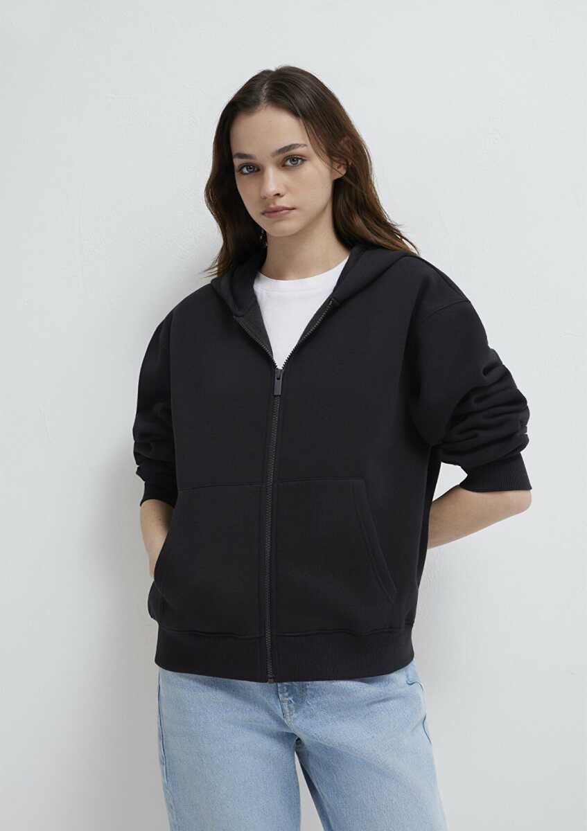 Mavi Mavi Logo Nakış Detaylı Kapüşonlu Siyah Loose Fit Kadın Sweatshirt 1S10532-900 (1)