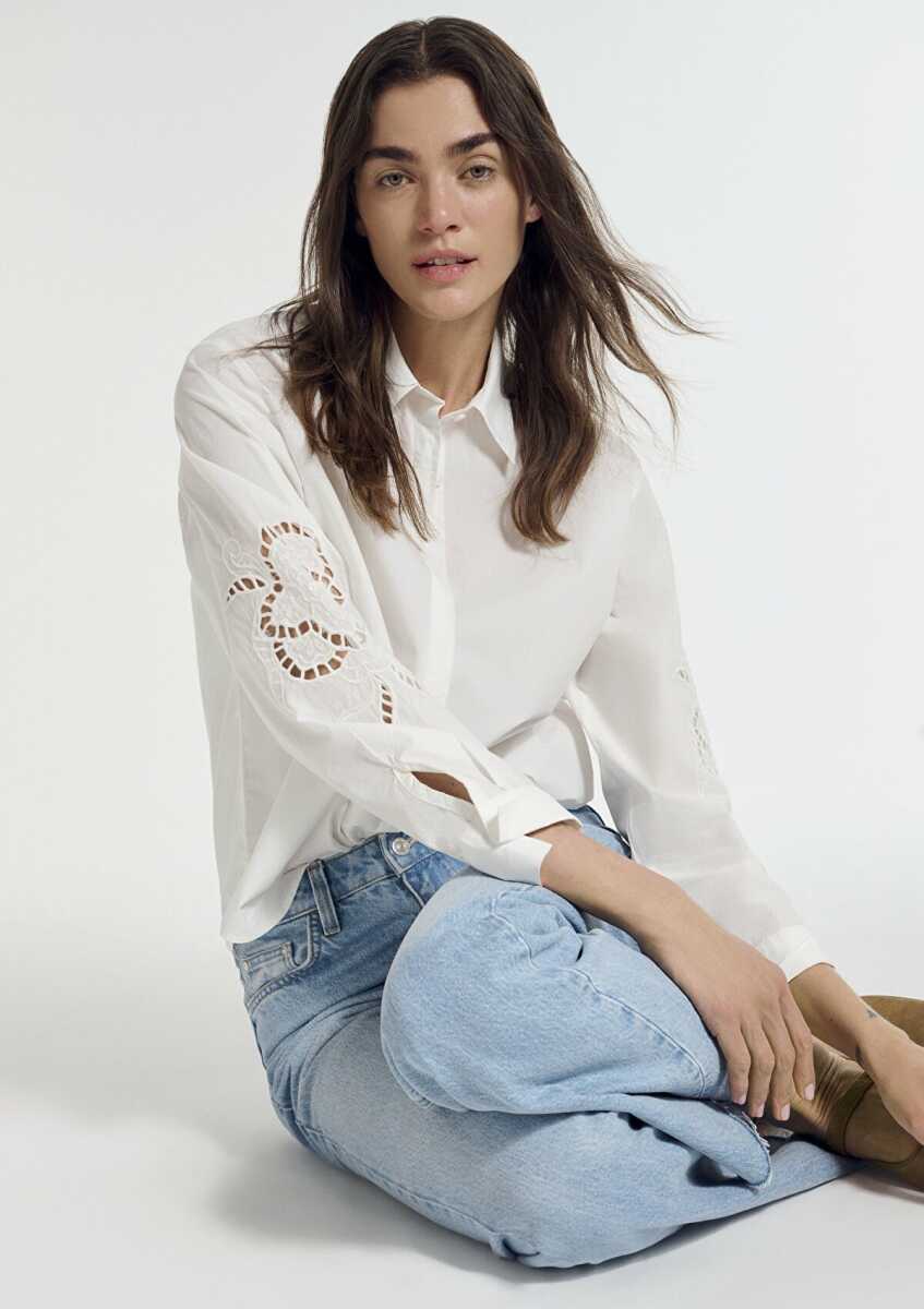 Mavi Nakış Detaylı Ekru Loose Fit Kadın Gömlek 1211382-70057