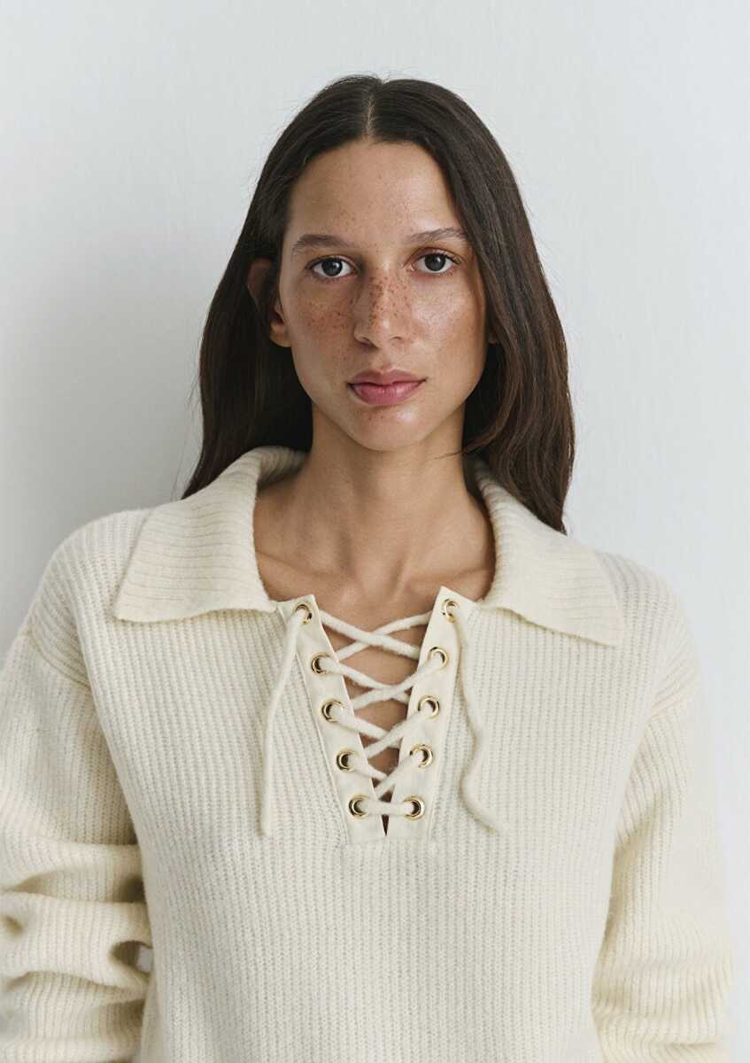 Mavi Polo Yaka Ekru Kadın Kazak 1710879-80194 - Mavi