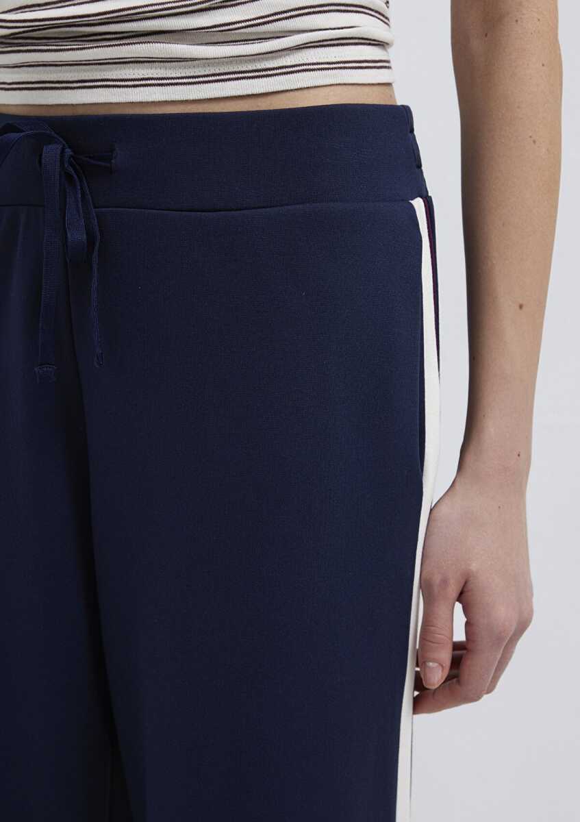 Mavi Şerit Detaylı Lacivert Wide Leg Yüksek Bel Kadın Eşofman Altı 1011061-82458 - 6