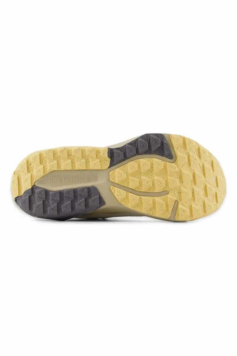 New Balance Running Kadın Ayakkabı WNTR88D (1)