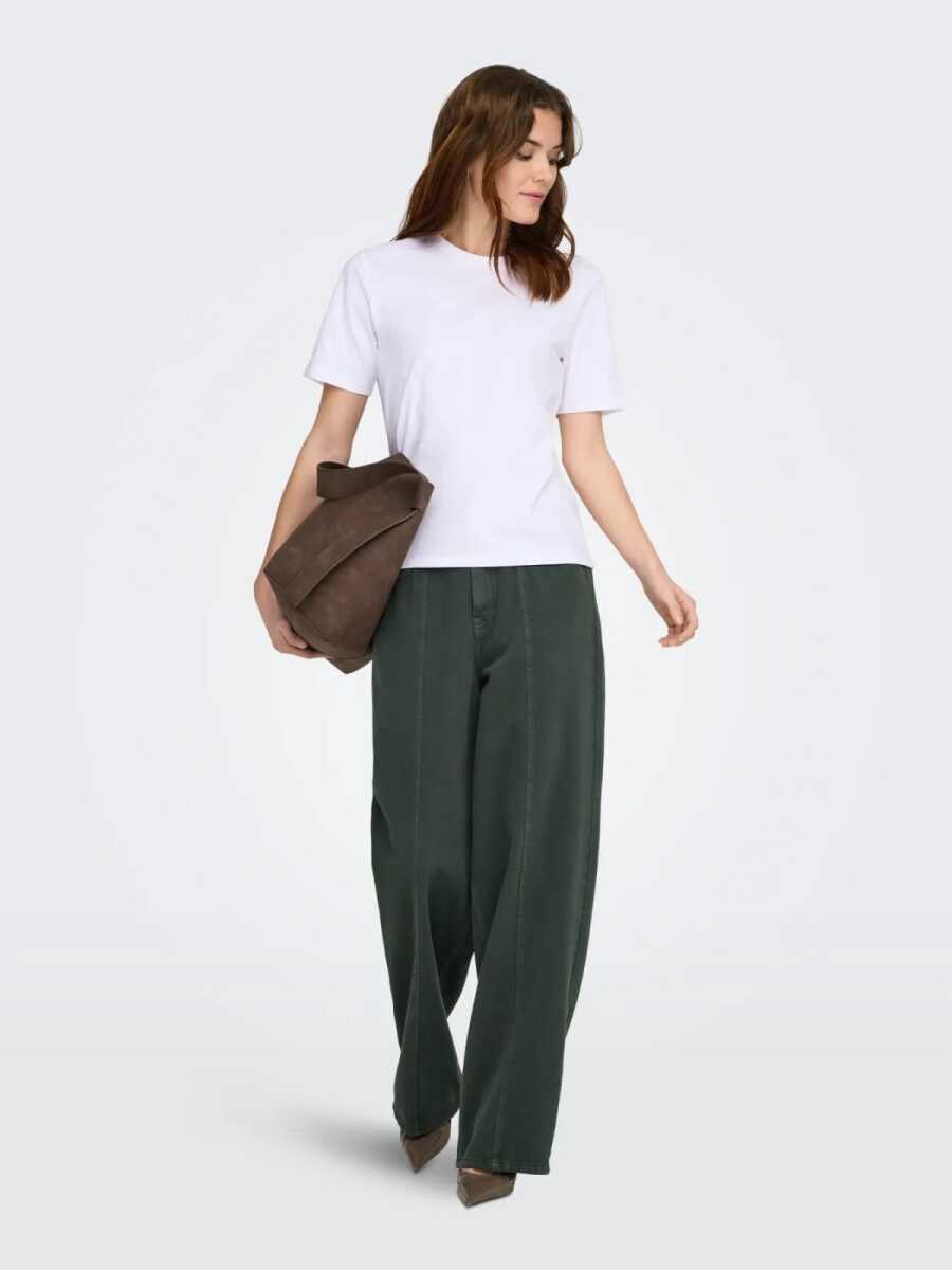 Only Freja Regular Fit Kadın Tişört 15367970 (1)