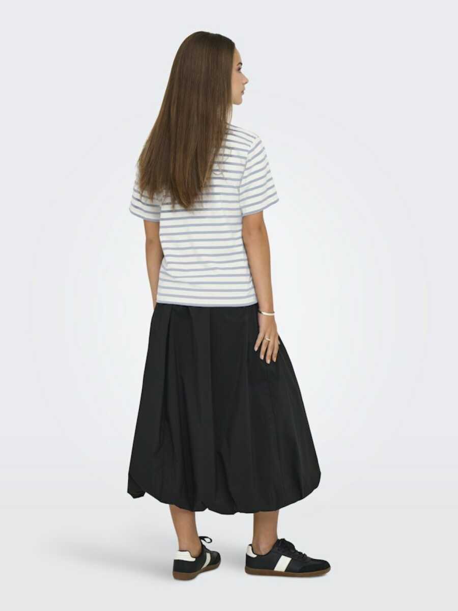 Only Lıvvına Çizgili Regular Fit Kadın Tişört 15272227 - Only (1)