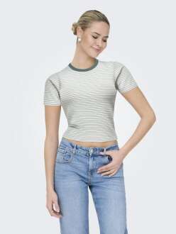 Only Lupe Slım Fit Kadın Tişört 15365524 