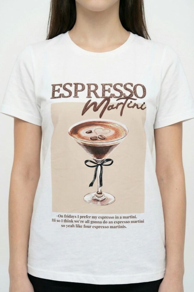 Quzu Baskı Nakış Detaylı KAdın T-shirt (1)