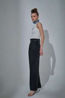 Quzu Kemer Detaylı Kadın Pantolon 