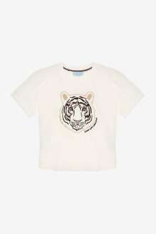 Quzu Nakış Detaylı Kadın T-shirt