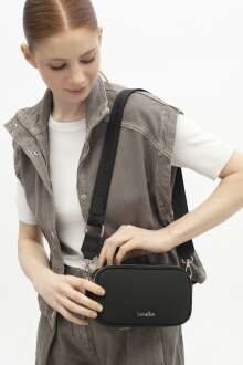 United Colors Of Benetton Kadın Kol Çantası BNT_1817 