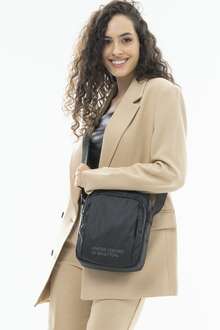 United Colors of Benetton Siyah Unisex Postacı Çantası BNT_264