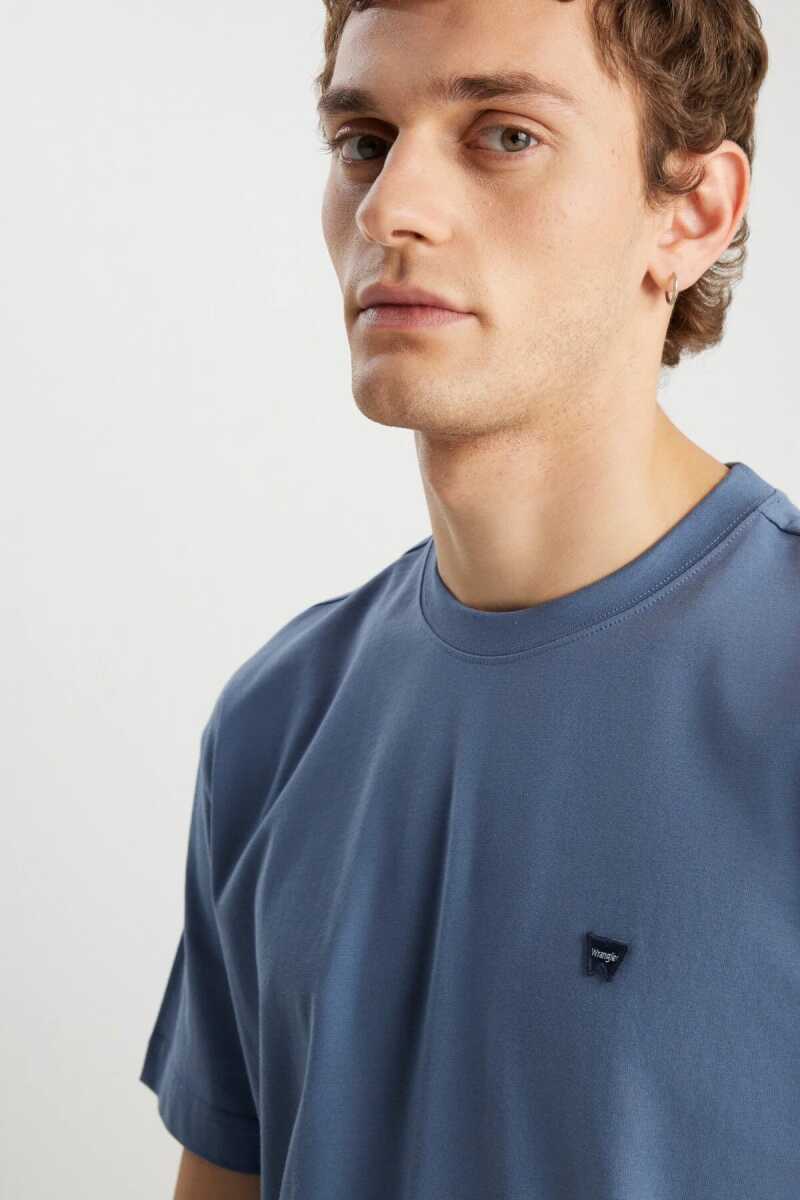 Wrangler Small Logo Bisiklet Yaka Erkek T-shirt W7NM203877223 (1)