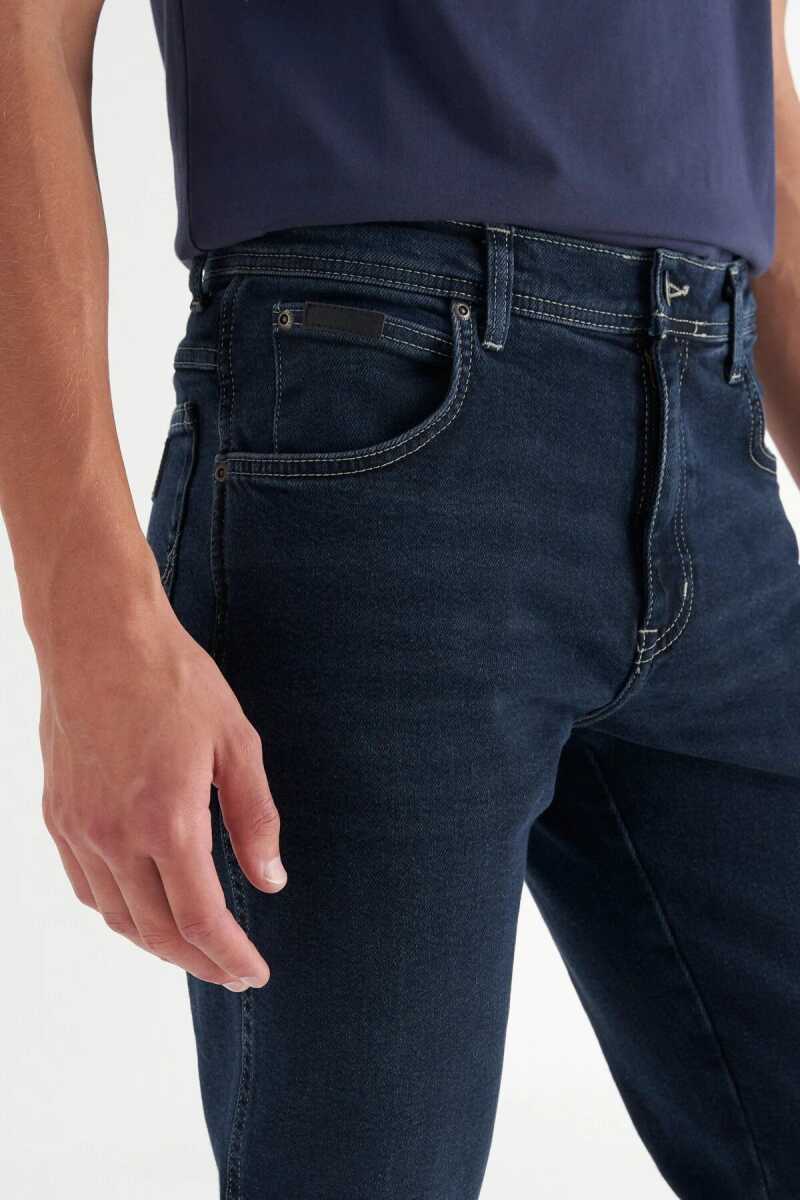 Wrangler Texas Slim Erkek Jean Pantolon W12S001397 - 4